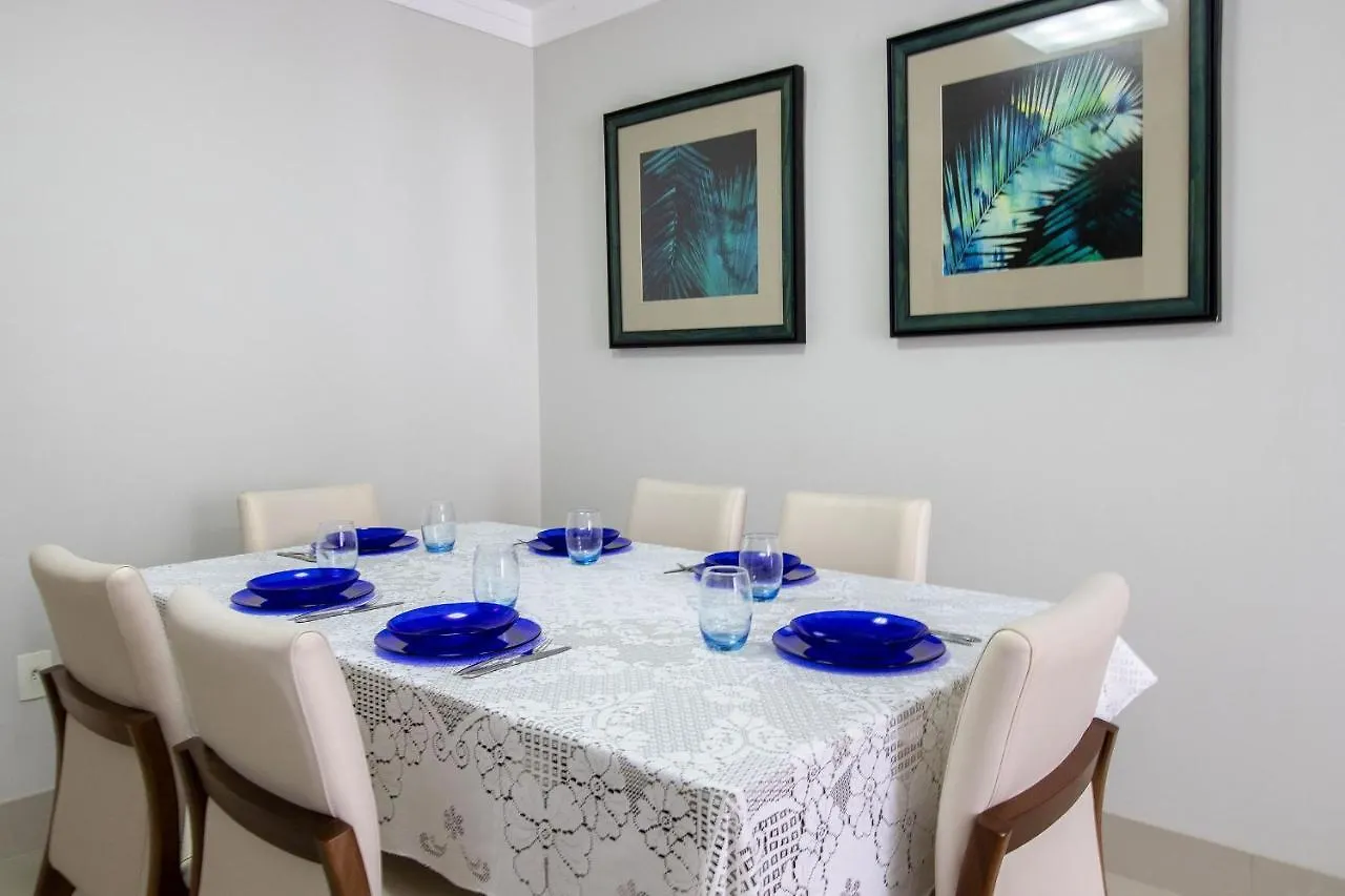 Balneário CamboriúPrg23 - Garagem, 4 Dorm, Prox Shopping Atlanticoアパートメント 0*, Balneário Camboriú ブラジル